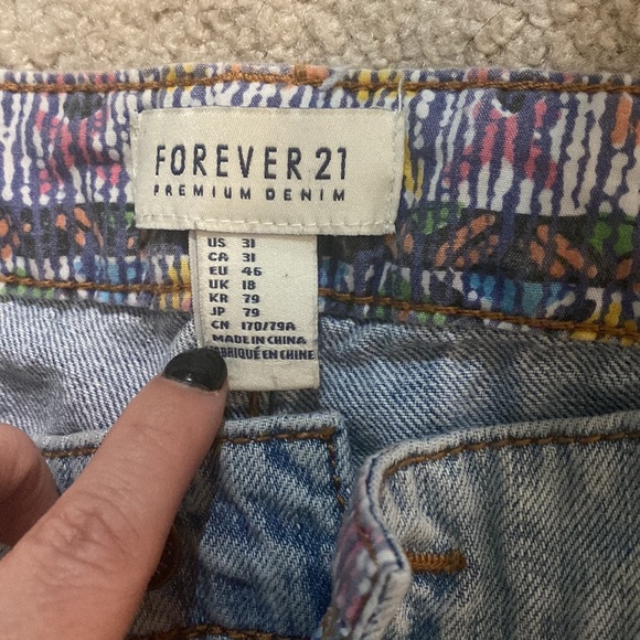 Super soft aztec denim shorts - Picture 3 of 3